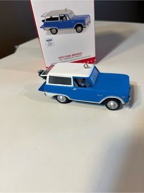 Hallmark Keepsake 1970 Ford Bronco from All American Truck Series